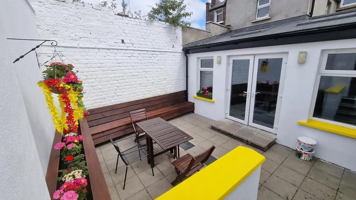 Modern City Centre Rooms Dublin Bed & Breakfast